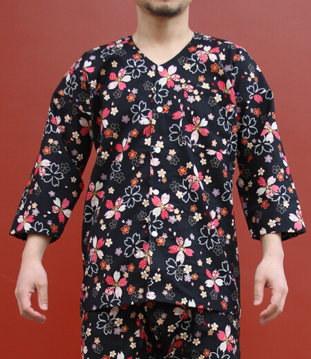アウトレット　鯉口　小紋桜（黒／さくら）画像1