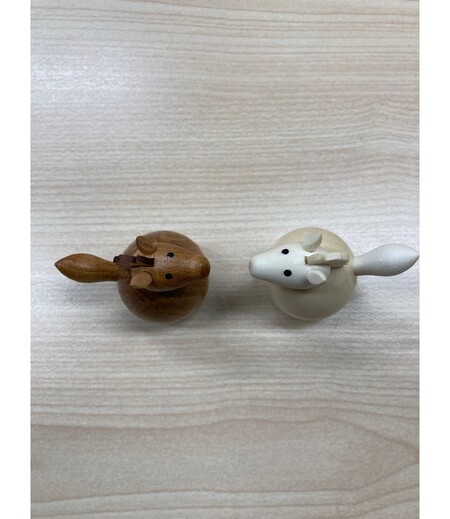 木製起き上がりこぼし（茶／干支）画像4